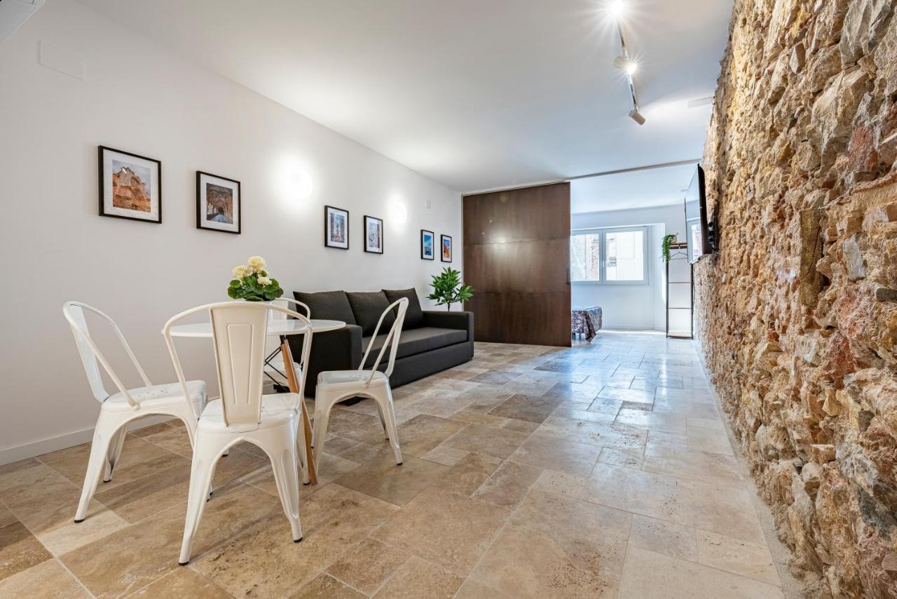 Stone Wall Apartment En Barri Port Maritim Tarragona Eksteriør billede