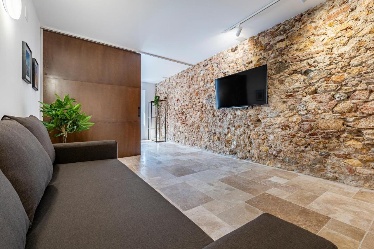 Stone Wall Apartment En Barri Port Maritim Tarragona Eksteriør billede